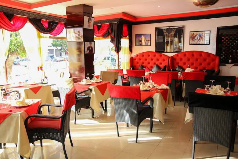New Farah Hotel