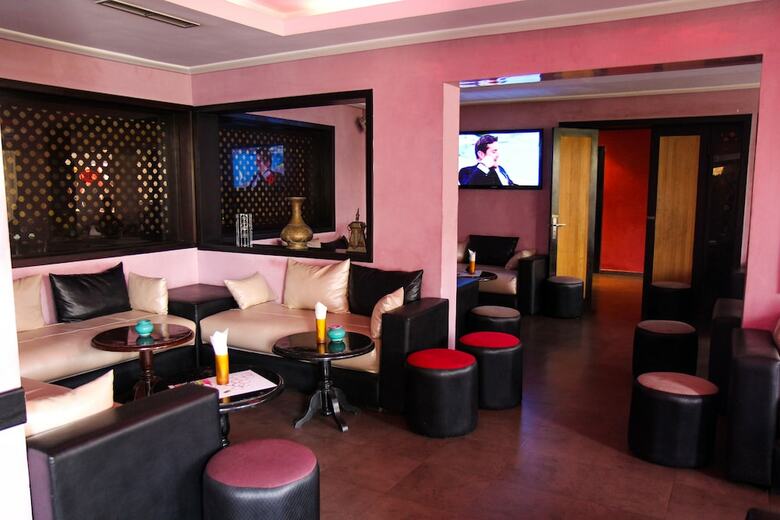 New Farah Hotel