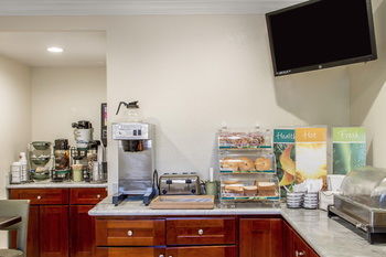 Hotel Quality Inn University