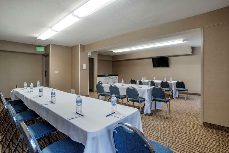 Hotel Comfort Inn