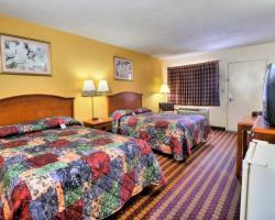 Hotel Econo Lodge Near Motor Speedway