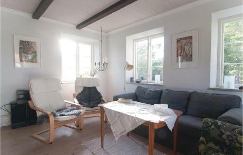 Four-bedroom Holiday Home In Larbro
