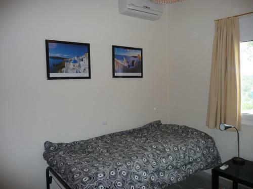 Cozy Villa In Agia Triada With Pool And Deckchair
