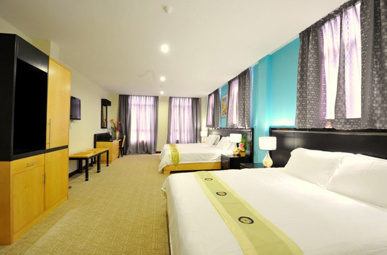 Hotel Hallmark View