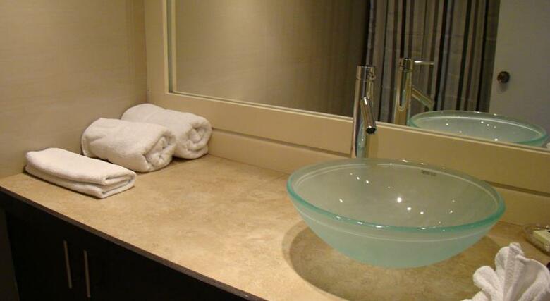 Hotel Design Suites Miami Beach