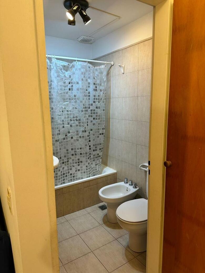 Apartamento En Country, Hosp/univ. Austral