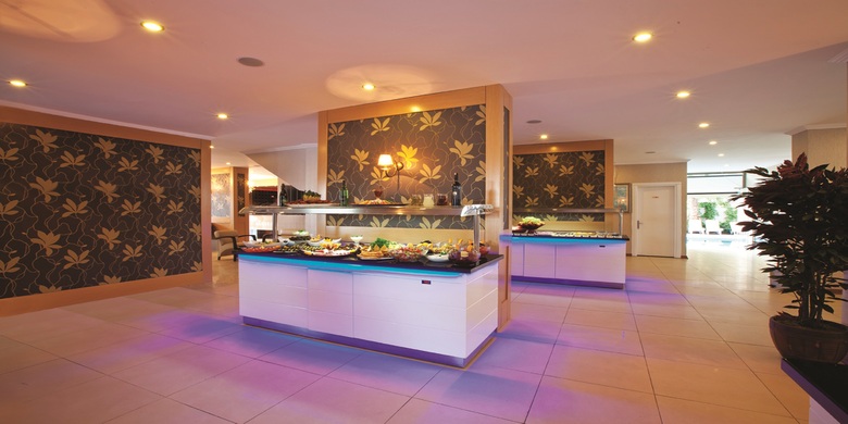 Malibu Beach Hotel