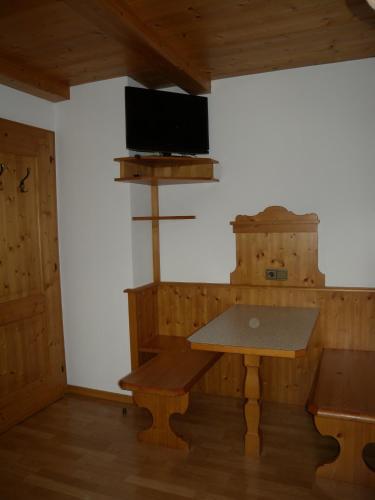 Apartment In St. Johann In Tirol 555