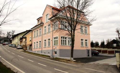 Adriale Apartments
