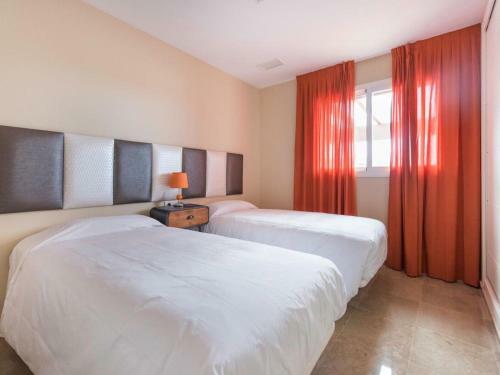 Apartment 2dormitorios Albayt Nueva Alcaidesa