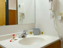 Hotel Super 8 Portland Airport