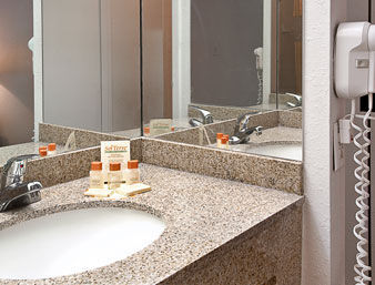 Hotel Days Inn Savannah Airport