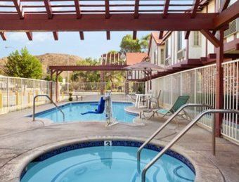 Hotel Super 8 Santa Clarita/valencia