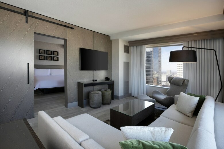 Hotel Louisville Marriott Downtown