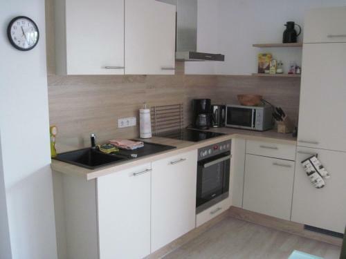 Charming Apartment In Malchow Near Sea