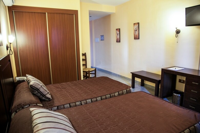 Hotel Plaza Del Castillo