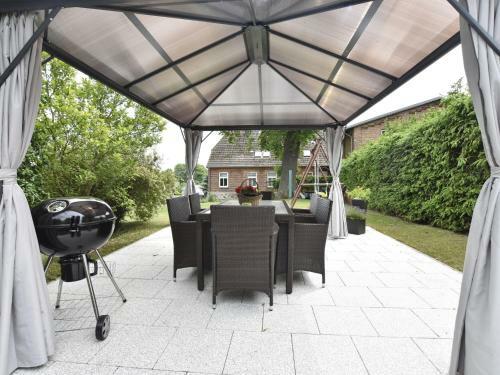 Beautiful Apartment In Gerdshagen With Barbecue