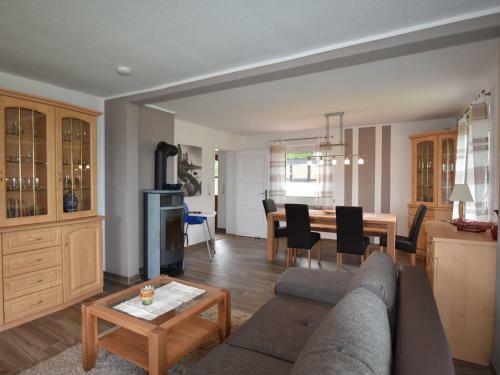 Peaceful Apartment In Blowatz With Terrace