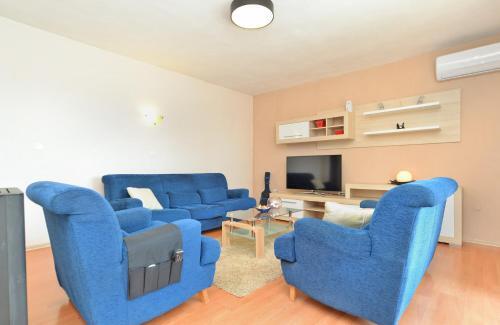Apartment Kran?i?i 1740