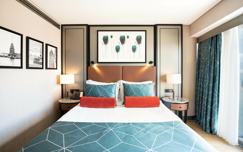 Opera Hotel