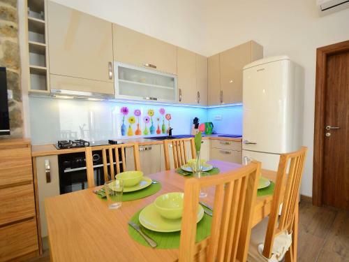 Holiday Home Ante