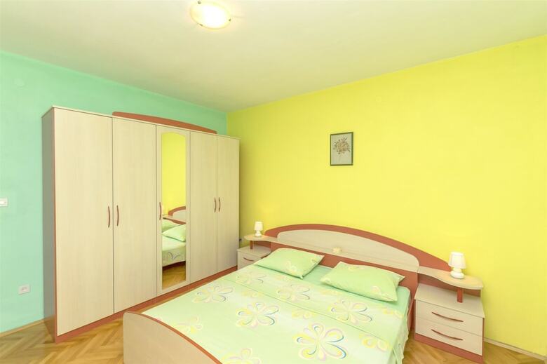 Apartments Albina