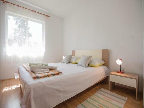 Two-bedroom Holiday Home In Zagvozd