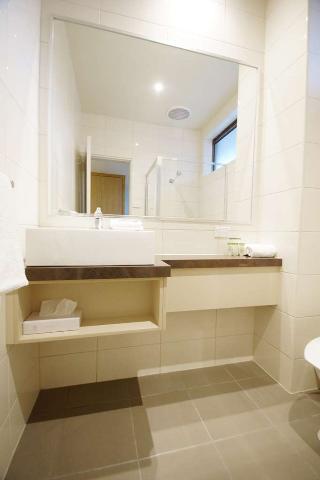 Hotel Best Western  Wyndhamere Motel