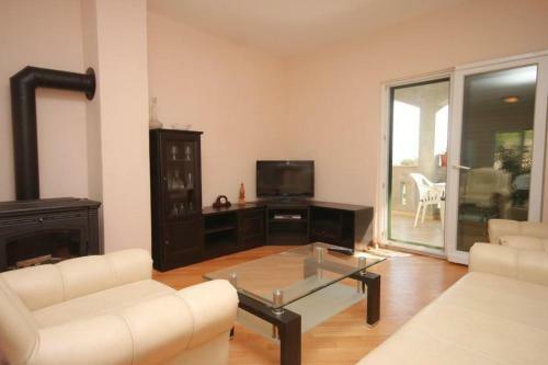 Apartment Banj 8242a