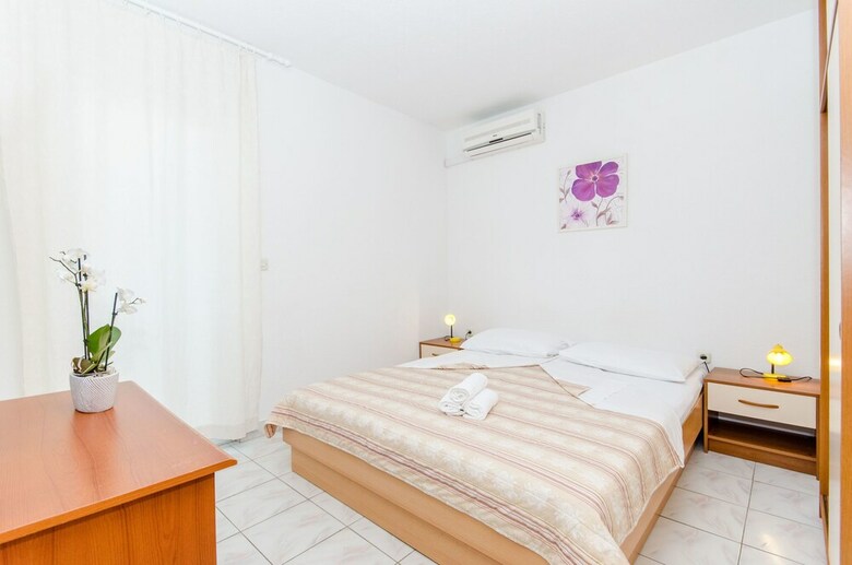 Apartments Joze