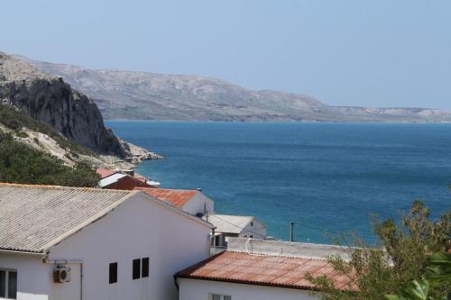 Apartments With A Parking Space Metajna (pag) - 6337