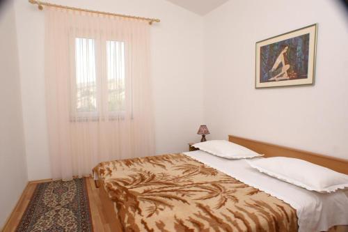 Apartments With A Parking Space Metajna (pag) - 4115