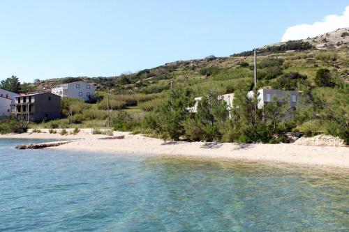 Hostal Quadruple Room Metajna 3305i