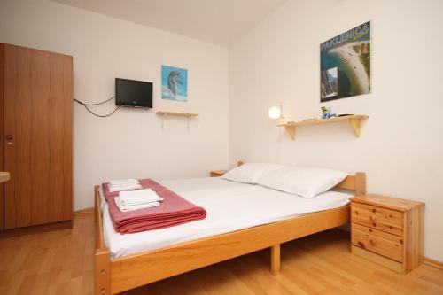 Apartments With A Parking Space Starigrad (paklenica) - 6431