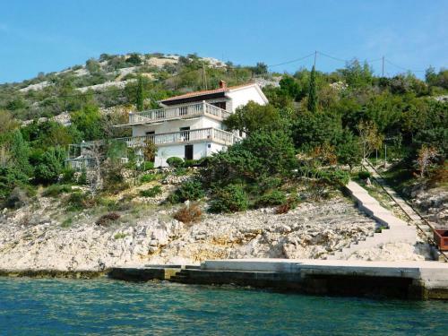 Apartments Ivica