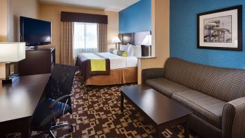 Best Western Plus Arlington North Hotel & Suites