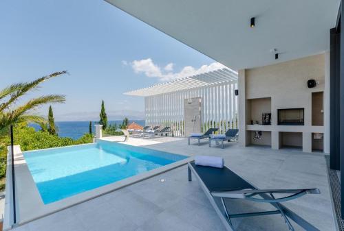 Seaside Luxury Villa With A Swimming Pool Sutivan (brac) - 16171