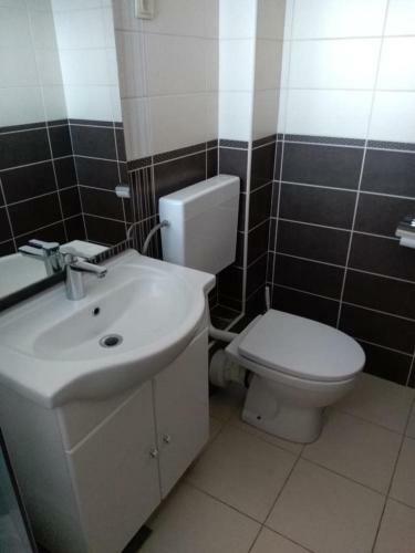 Apartment Sveti Filip I Jakov 14319b