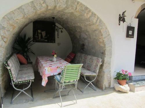 Apartment In Marsici/insel Krk 13109