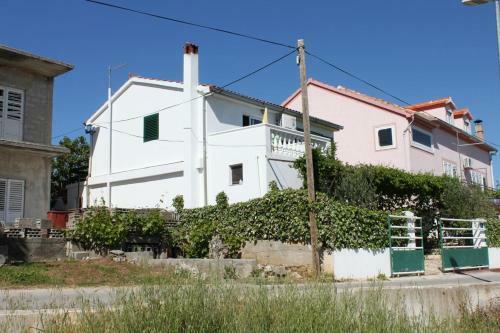 Apartments By The Sea Tkon (pasman) - 820