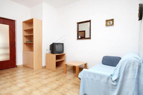 Apartments By The Sea Tkon (pasman) - 698