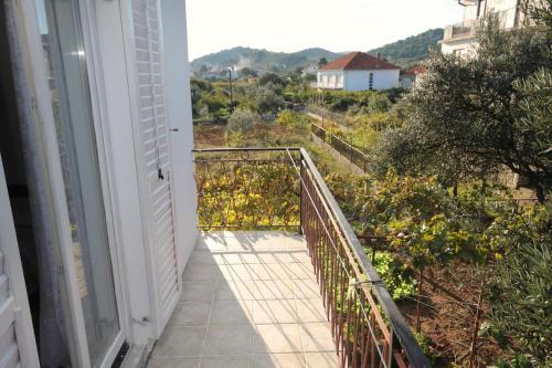 Apartments By The Sea Tkon (pasman) - 5825