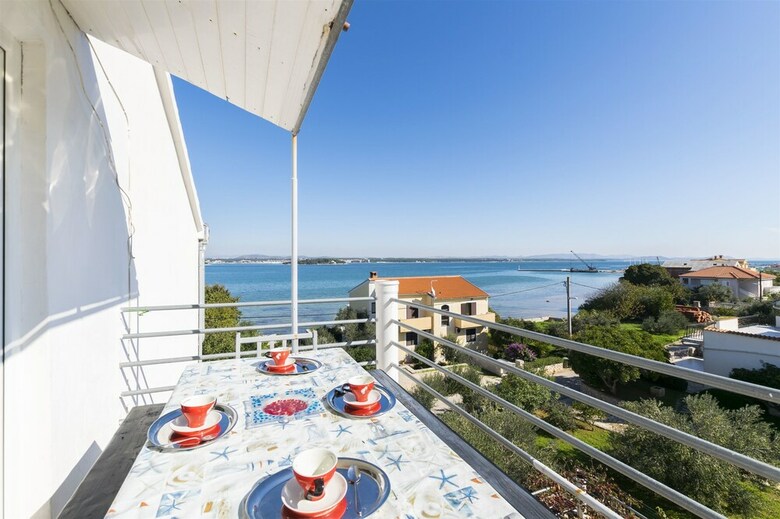 Apartments Irena