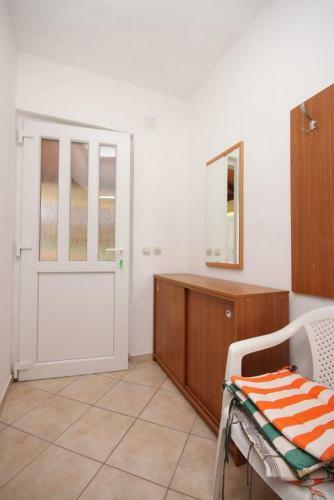 Apartments By The Sea Tkon (pasman) - 6221