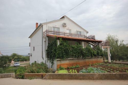 Apartments With A Parking Space Kraj (pasman) - 8502