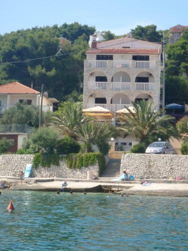 Hotel Vila Tina