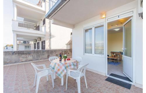 Apartment Mastrinka With Sea View II