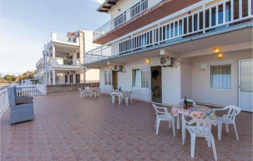 Apartment Mastrinka With Sea View III