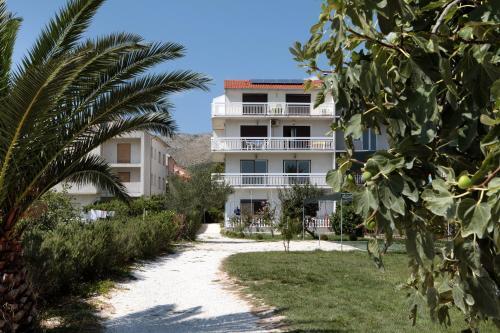 Apartment Vranjes