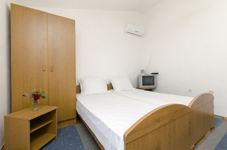 Apartments Mirko